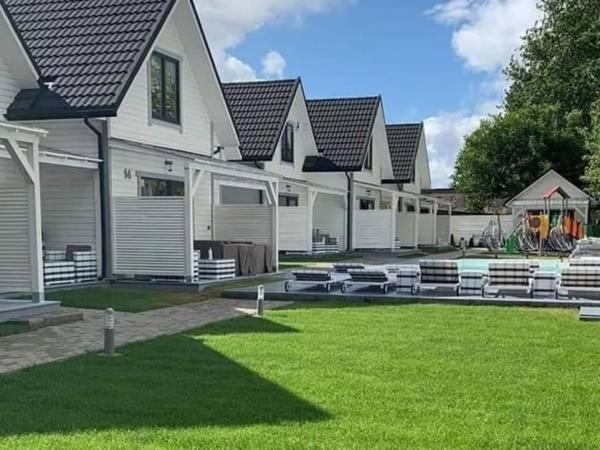 Domki Wakacyjne Wybrzeze Mielno  Ngoại thất bức ảnh