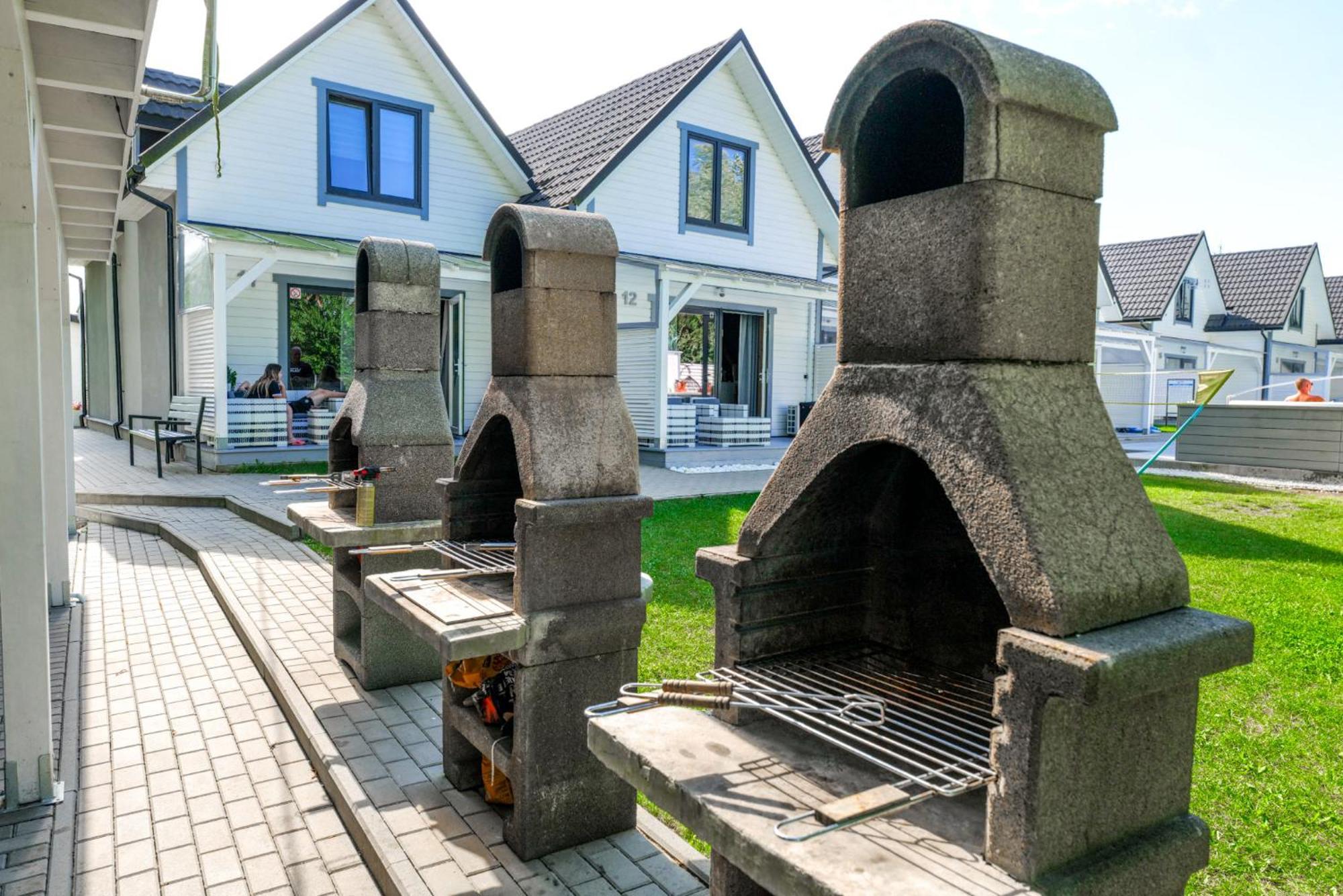 Domki Wakacyjne Wybrzeze Mielno  Ngoại thất bức ảnh